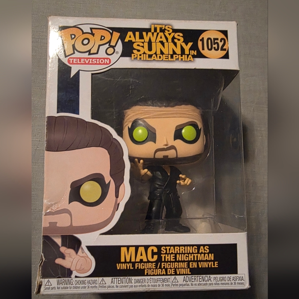 Funko Pop! It's Always Sunny Mac Vinyl Figure - Black and Green